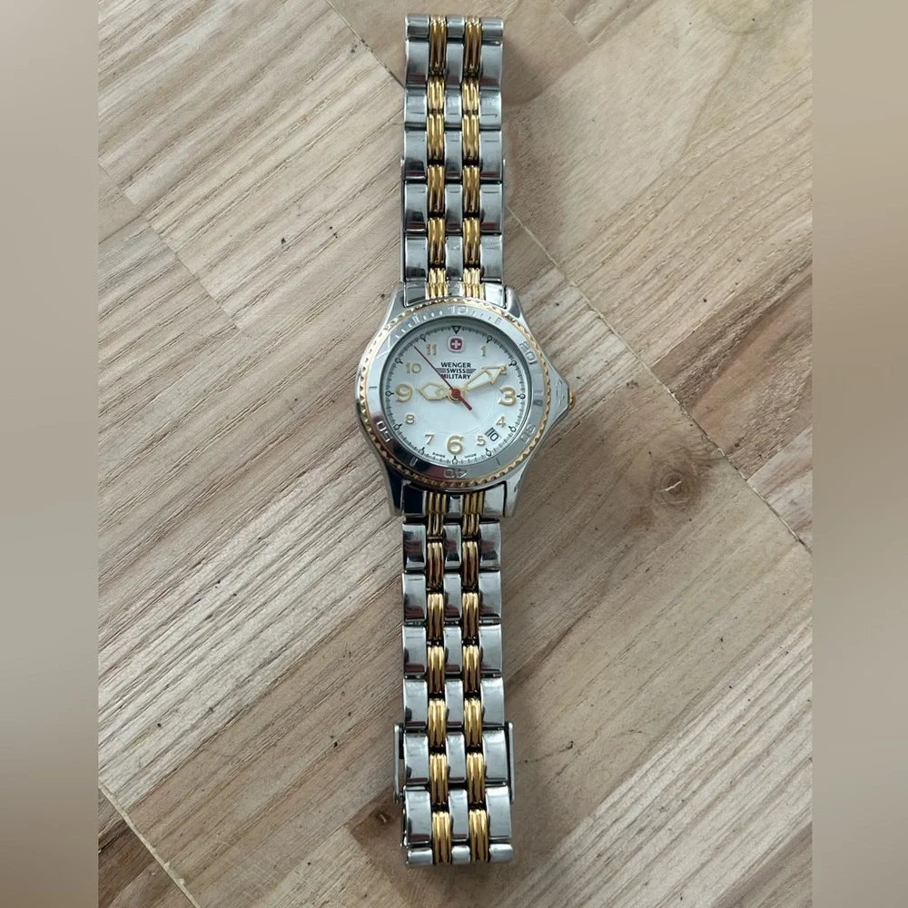 Wenger Ladies Watch Two-Tone Bracelet Case White Dial Date Window New Crystal